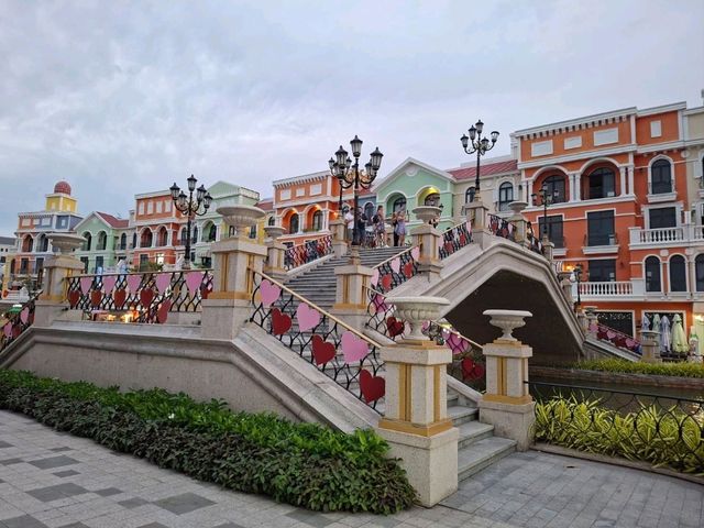 เมืองที่ไม่หลับไหล Grand World🌎
