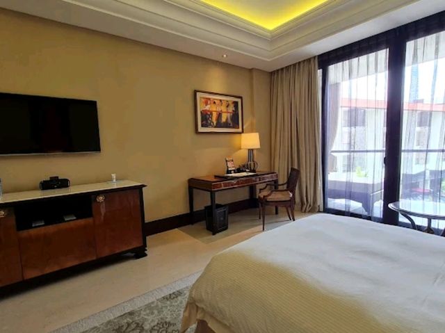 “The Trans Resort Bali in Seminyak:Seminyak’s Luxurious Oasis of Elegance”