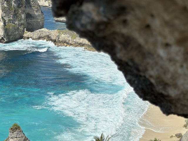 Nusa penida : One Island. Three Beaches. 1,000 Stairs. No Regrets.