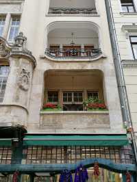 Strolling Into Sophistication: Ernst Gallery & Budapest’s Hidden Elegance