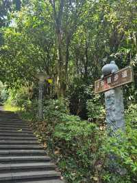 Qingxiu Scenic Mountain - Nanning