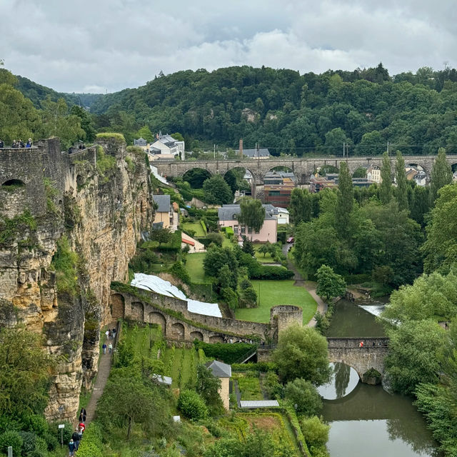 Luxembourg One-Day Travel Guide 🇱🇺✨