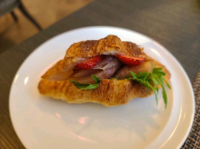 MEDI(メディー) cafe 딸기 초콜릿 애프터눈티