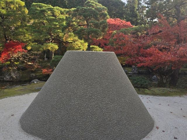 금각사말고 은각사, 지쇼지(慈照寺)