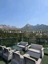 ソウル/北漢山の梺に位置する大型ベーカリーカフェ
