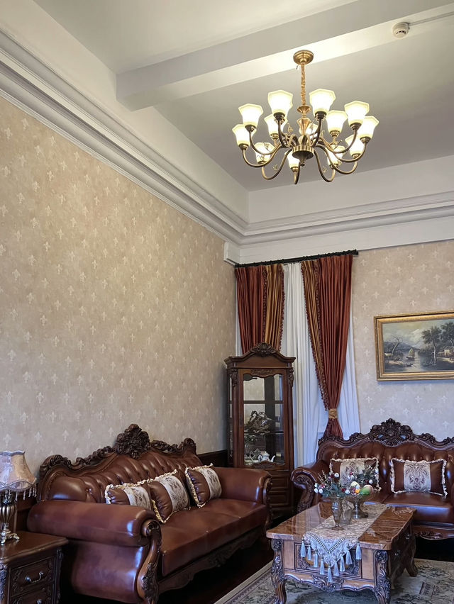 A Tapestry of Xiguan Life – My Visit to Liwan Museum, Guangzhou