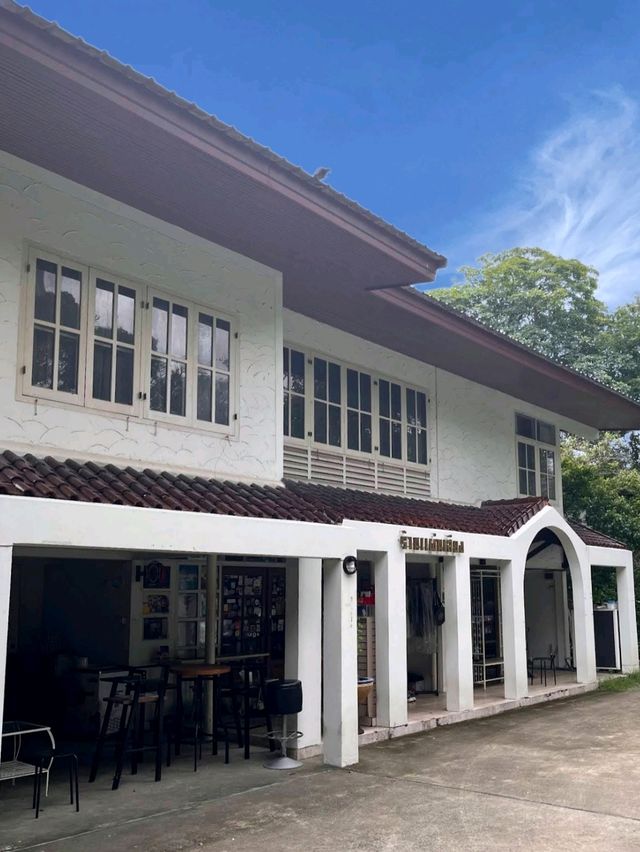 ☕ : SUKKO Slow Bar สุขโข สโลว์บาร์ คาเฟ่บางซื่อ