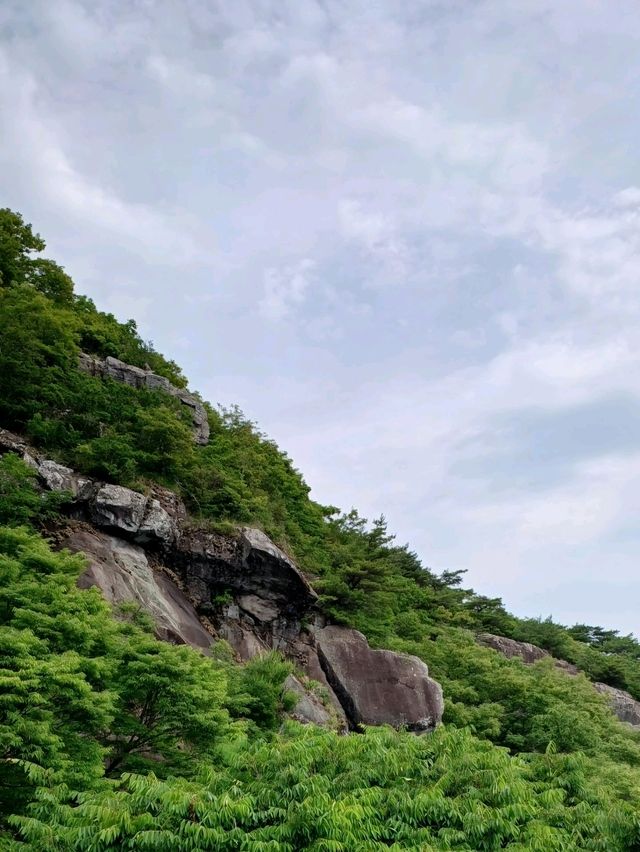 벼랑 끝 암자, 고성 문수암에서 만나는 절경 힐링
