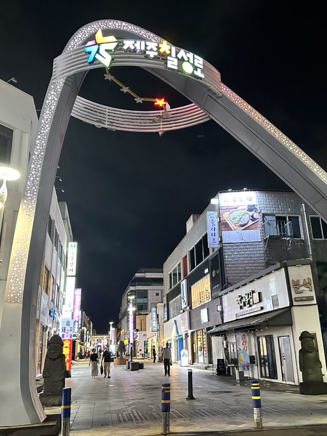🔥美食控天堂！來濟州東門市場飽吃一圈才算來過🔥