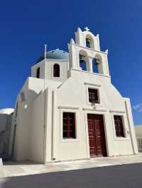 Island Hopping in Greece – Sunset Views, Blue Domes & Dreamy Ferries