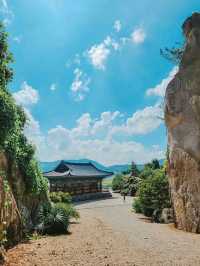 Exploring Banyasa Temple
