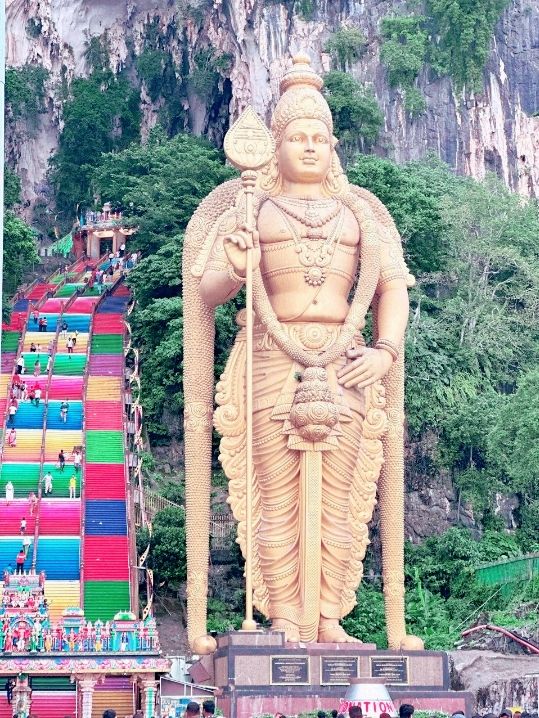 Stairway to Wonder: Discover the Magic of Batu Caves!