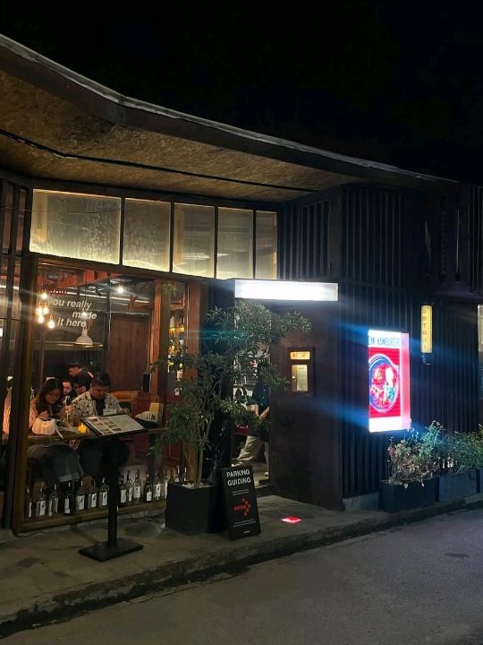 Dotori Dining is a warm