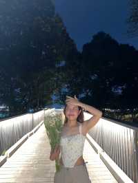 ถ่ายรูปเล่น📍สวนเบญจกิติ กรุงเทพ💐
