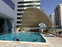 【Corniche Hotel／コーニッシュ ホテル｜アブダビ“五つ星体験が5,000円宿泊で叶う快適ステイ”】