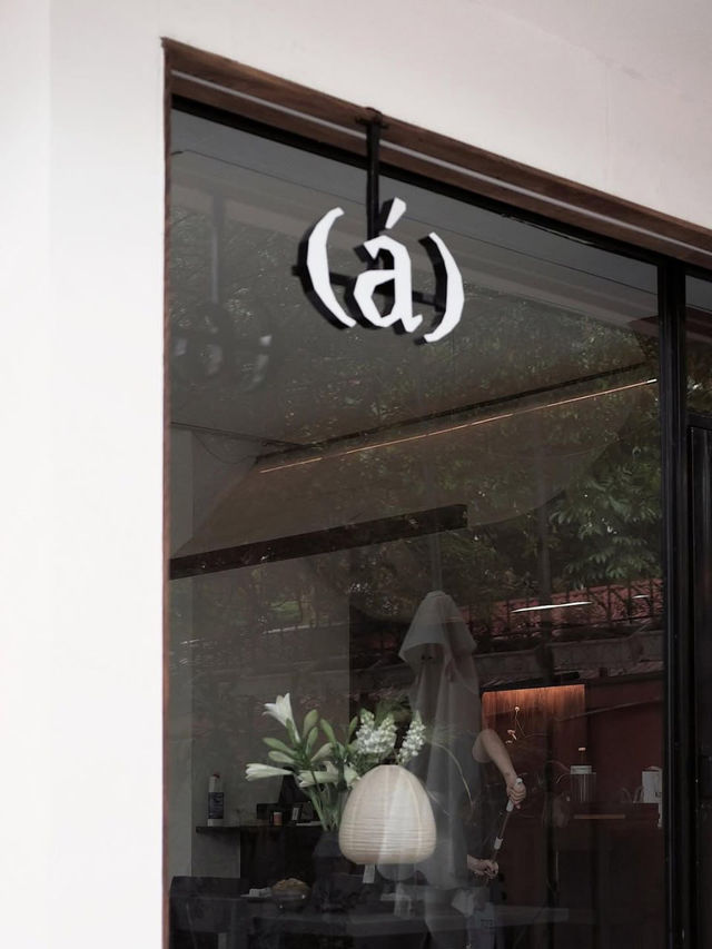  (á) the matcha space