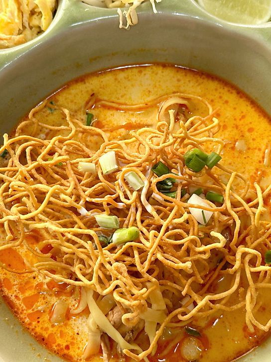 치앙마이 올드타운 현지식 맛집 Mr. Kai Restaurant