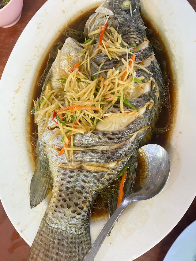 ร้านอร่อยเบตง ต้องต้าเหยิน