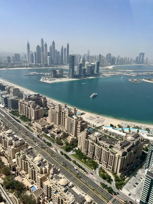 杜拜海上的人工城市，棕櫚島