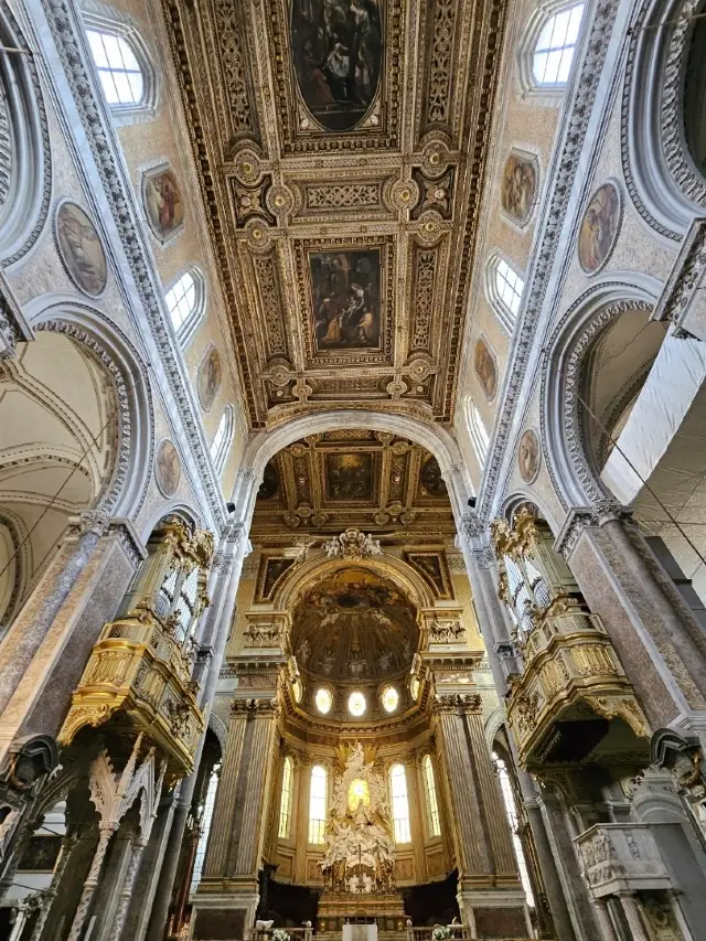 Naples Cathedral: A Hidden Gem Better Than Italy's Major City Cathedrals