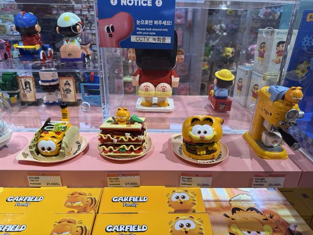 갖고 싶은게 너무나도 다양한 캐릭터 샵!!