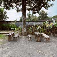 Hidden Slow Bar Cafe In batam