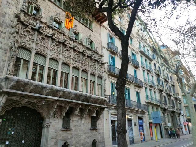 Sagrada Família Is Straight Up Mind Blowing