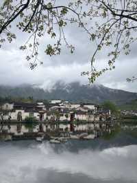 Reflections of the Past: Hongcun’s Timeless Beauty