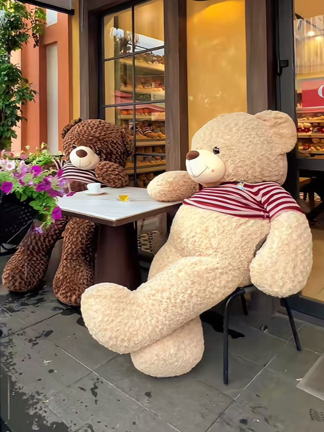 Teddy Tearoom คาเฟ่น่ารักละลายใจ