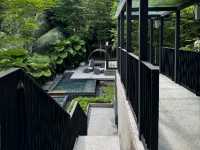 Minimalism, Light & Quiet Moments – A Hidden Gem Stay at Lloyd’s Inn Singapore
