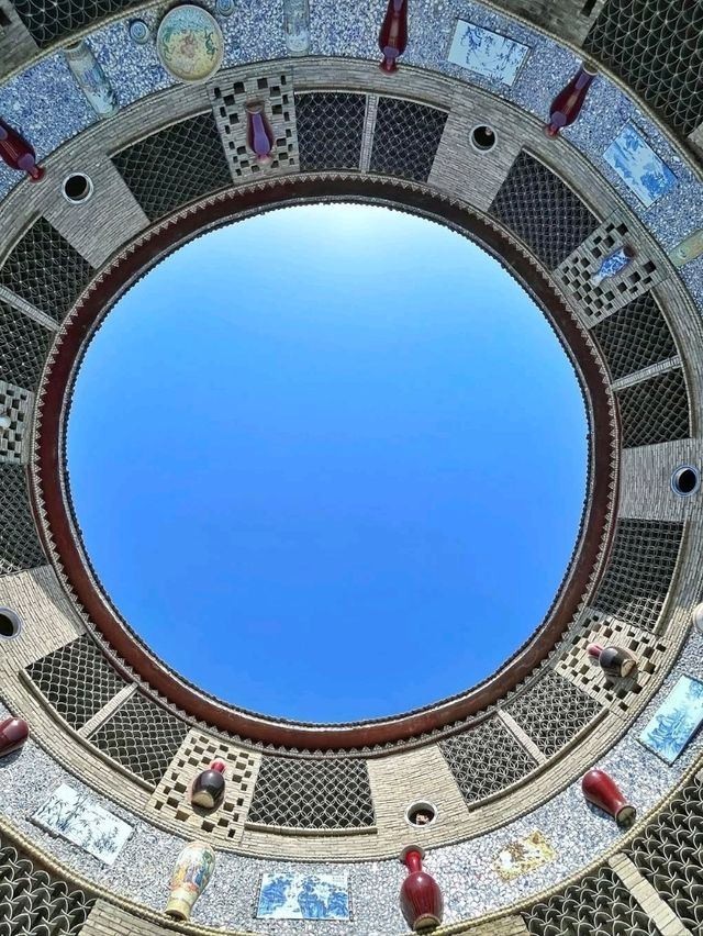 Jingdezhen’s Porcelain Palace Is Crazy Beautiful