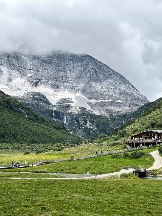 Hiking Heaven at Daocheng Yading