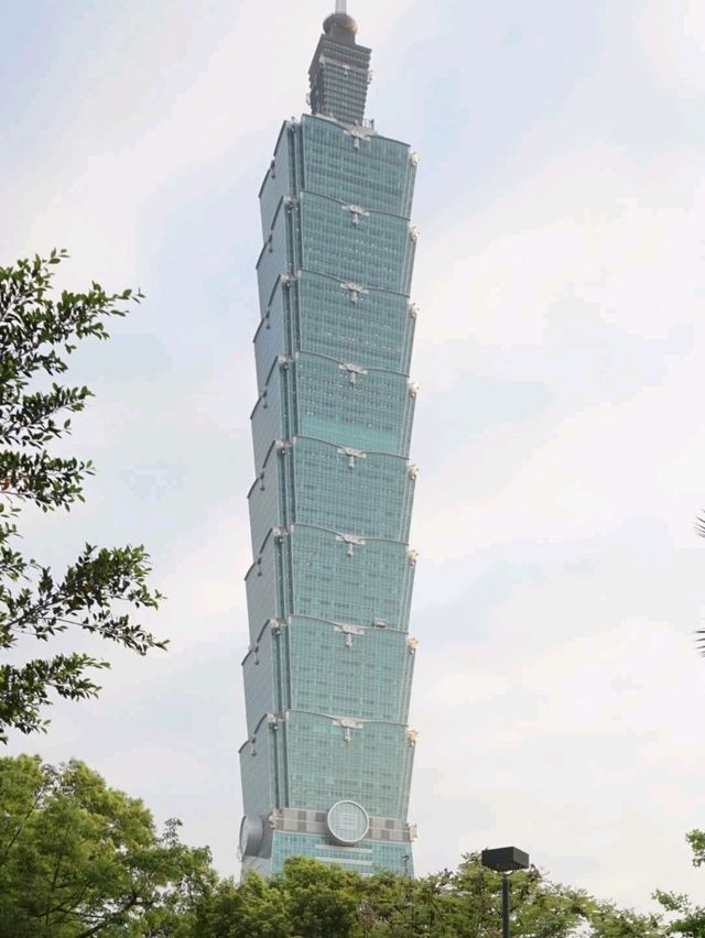 ตึกไทเป101(Taipei 101) ตึกไทเป101(Taipei 101)