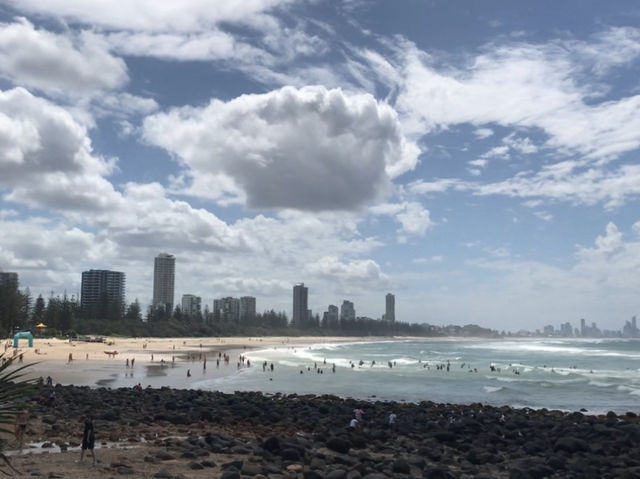 Beach Days & Hikes: Gold Coast Budget Guide