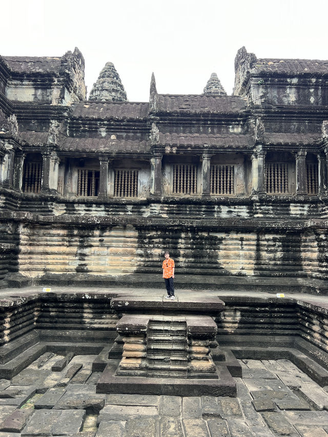 🕉️ Uncover Angkor Wat’s Hidden Secret: The Hall of a Thousand Gods 🛕