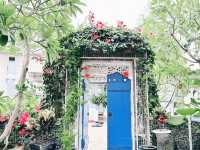 A Quiet Escape: Bloo Door’s Lakeside Magic!