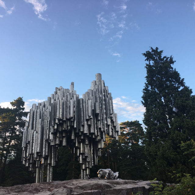 在西貝流士公園響起了芬蘭頌