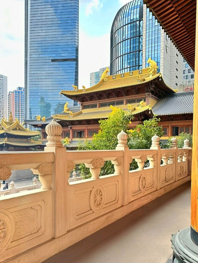 Zen in the City: Jing’an Temple’s Timeless Charm