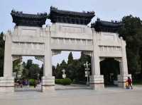 Zhongshan Park – The Imperial Ancestral Garden Turned People’s Paradise