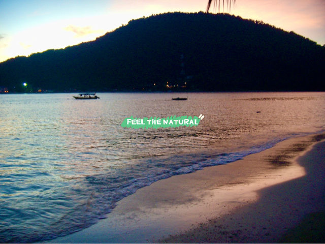 Paradise of Turquoise Waters & White Sands: 