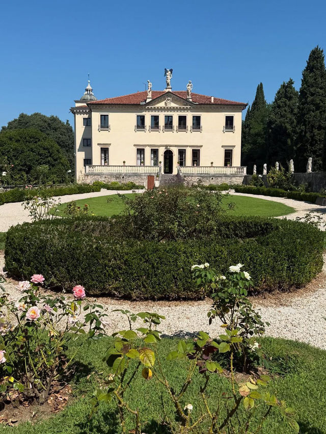 Admiring Art and Elegance at Villa Valmarana ai Nani