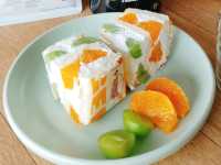 ร้านอาหารที่มีครบทุกสัญชาติ 