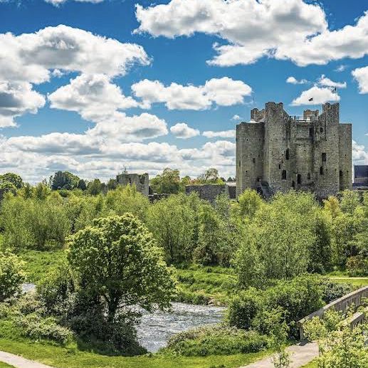 Trim Castle – Ireland’s Vast Norman Stronghold by the Boyne