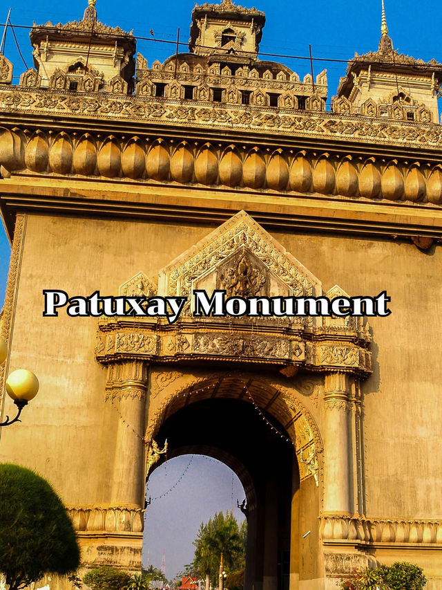 Patuxay Monument 