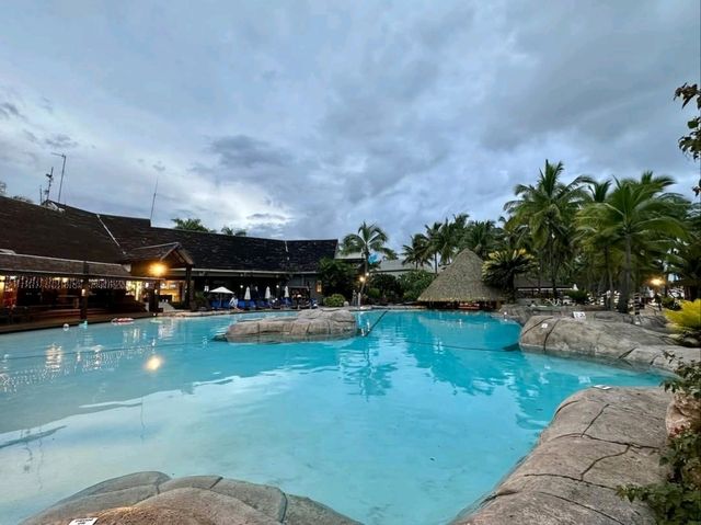 DoubleTree Resort by Hilton Fiji: Tropical Luxury and Relaxation DoubleTree Resort by Hilton Fiji: Tropical Luxury and Relaxation