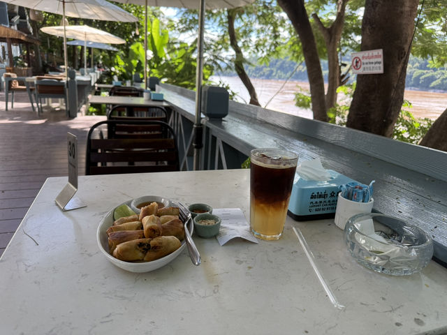 Luang Say Cafe & Restaurant