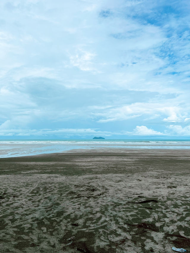 Relax and Unwind at Roxy Beach Resort, Sematan