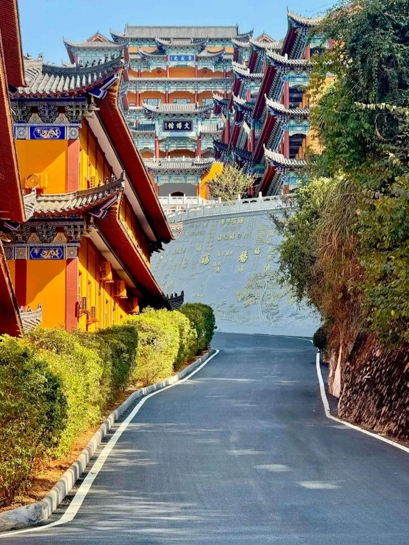 Hidden Temple in Guangdong That Chinese People Say 'Ask and You Shall Receive'!!