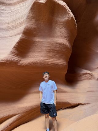 走進地球最夢幻的裂縫秘境｜羚羊谷 Antelope Canyon，美到像另一個星球！