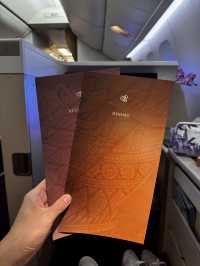 🇹🇭✈️ FIRST CLASS การบินไทย 6 ชั่วโมง กรุงเทพฯ → โอซากา ราคา 80,000 บาท กินอะไรบ้าง?